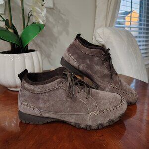 Skechers Ankle Boots Brown - Size 8